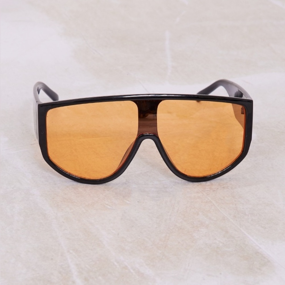 NEW PrettyLittleThing Black With Orange Lens Oversized Visor Sunglasses UVA/UVB - Picture 2 of 11